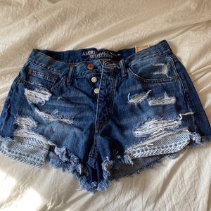 American Eagle Vintage High Rise Jean Shorts